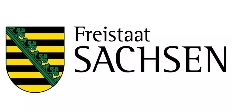 Logo Freistaat Sachsen (Quelle: Sächsische Staatskanzlei)